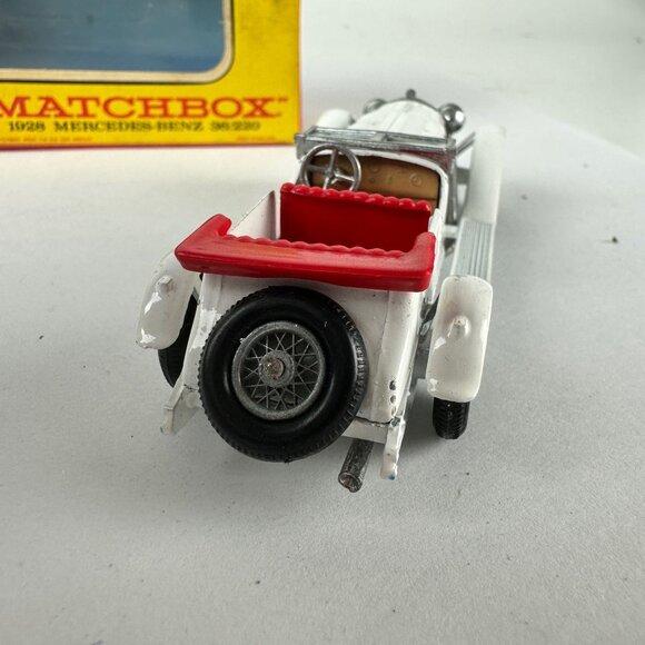 Matchbox 1928 Mercedes-Benz 36/220 Y-10 Diecast Model Car With Original Box - Picture 2 of 5